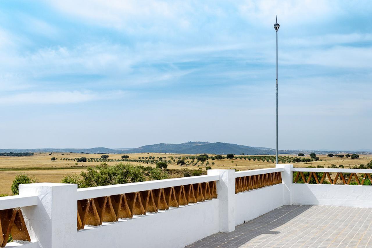 Monte Do Colmeal - Country House & Wine Guest House Mourao Exterior photo